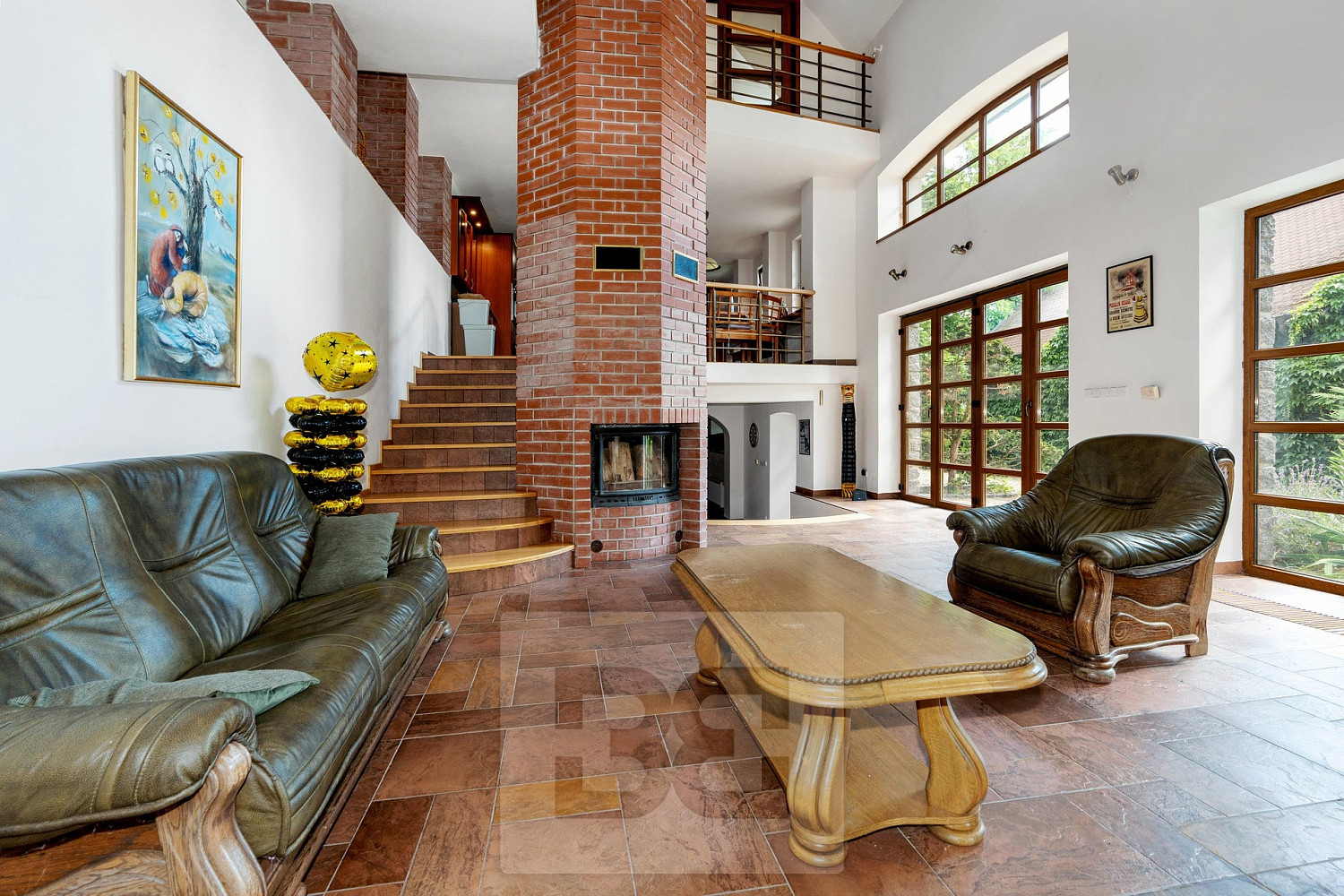 Prodej domu 432 m² s pozemkem 5 730 m² — photo 2