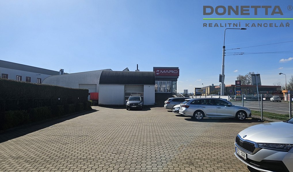 Prodej obchodních prostor 1 000 m², Pardubice – náhled fotky 10