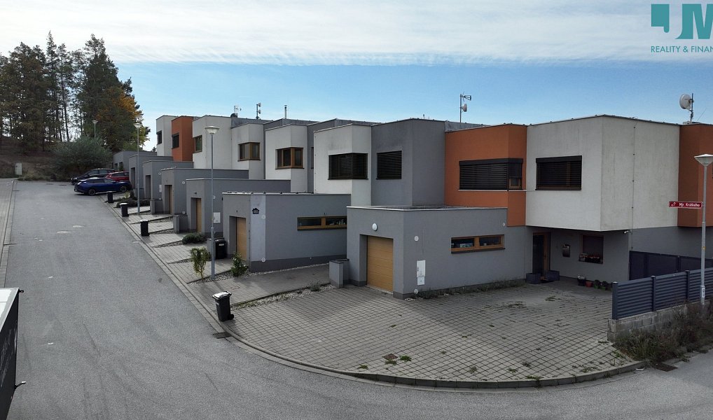 Prodej domu 156 m² s pozemkem 294 m², Třebíč – náhled fotky 2