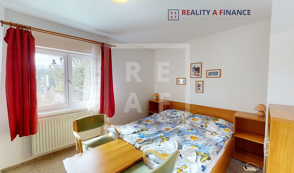 Prodej ubytovacího objektu 441 m², Železná Ruda – náhled fotky 5