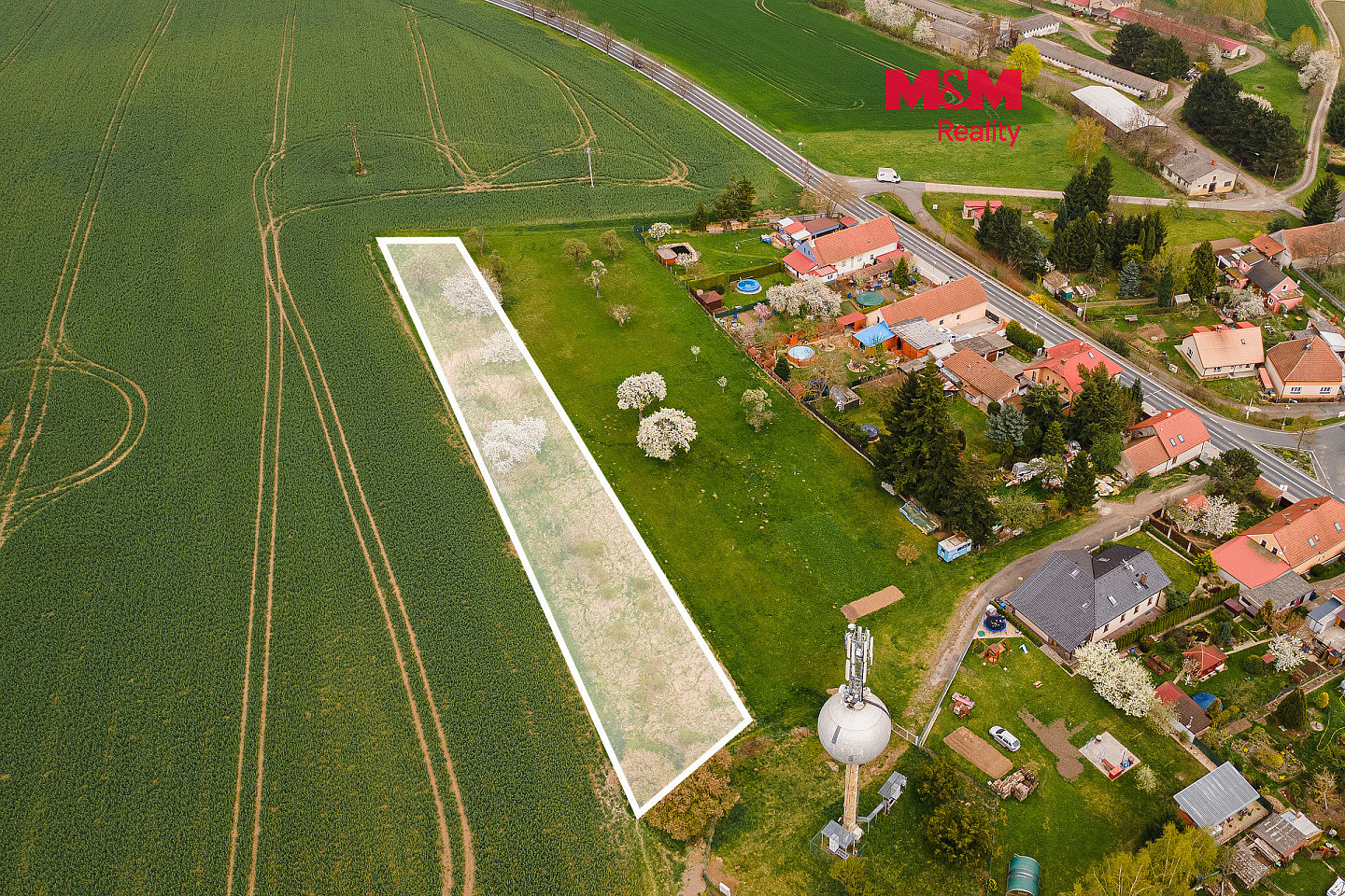 Prodej zahrady 2 364 m²