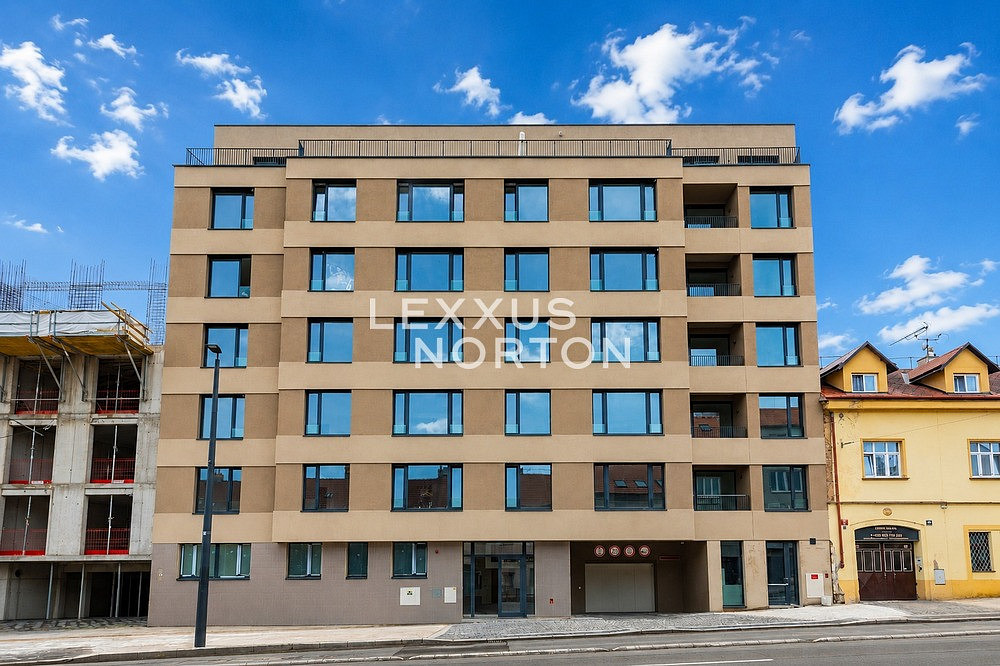 Prodej bytu 4+kk 112 m² — photo 2