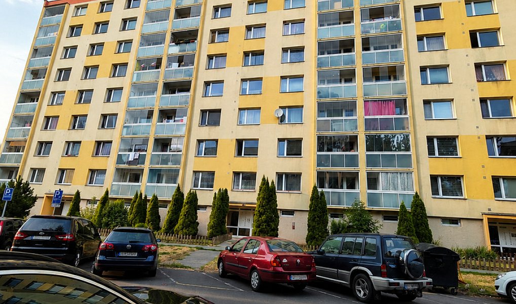 Prodej bytu 2+1 64 m², Krupka – náhled fotky 12