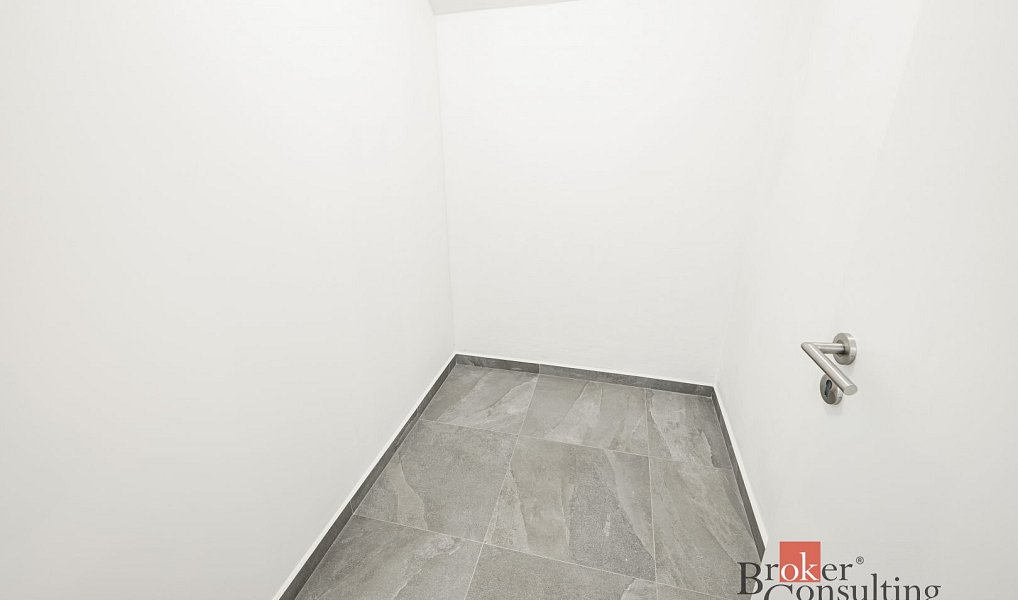 Pronájem bytu 2+kk 35 m², Praha – náhled fotky 8