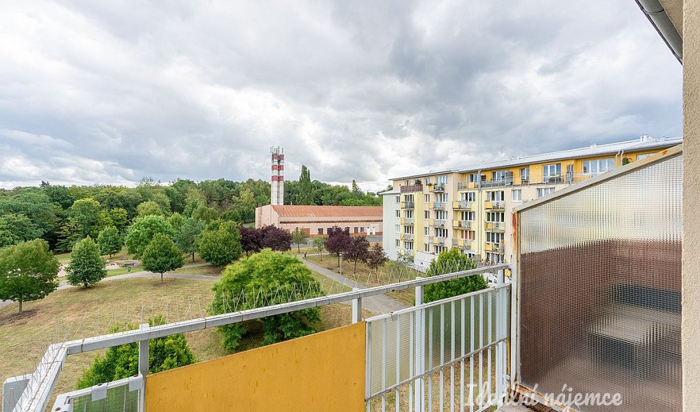 Pronájem bytu 2+kk 52 m², Praha – náhled fotky 12