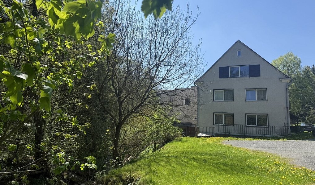Prodej ubytovacího objektu 600 m², Horní Město – náhled fotky 25