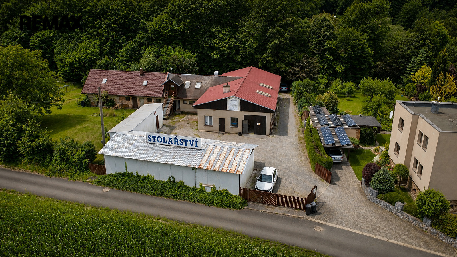 Pronájem výrobních prostor 369 m²