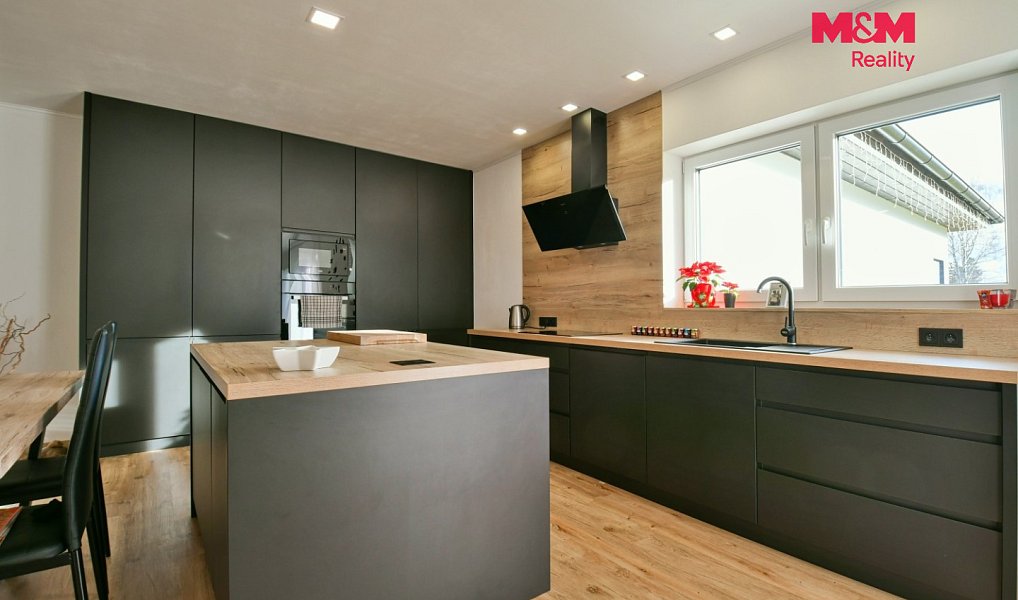Prodej domu 114 m² s pozemkem 1 967 m², Valy – náhled fotky 10