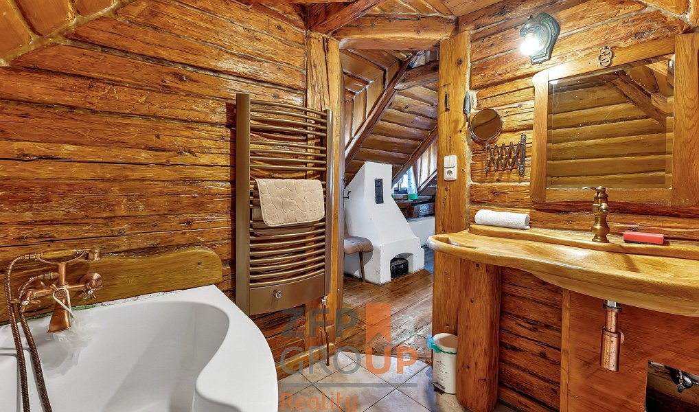 Prodej ubytovacího objektu 143 m², Český Krumlov – náhled fotky 25
