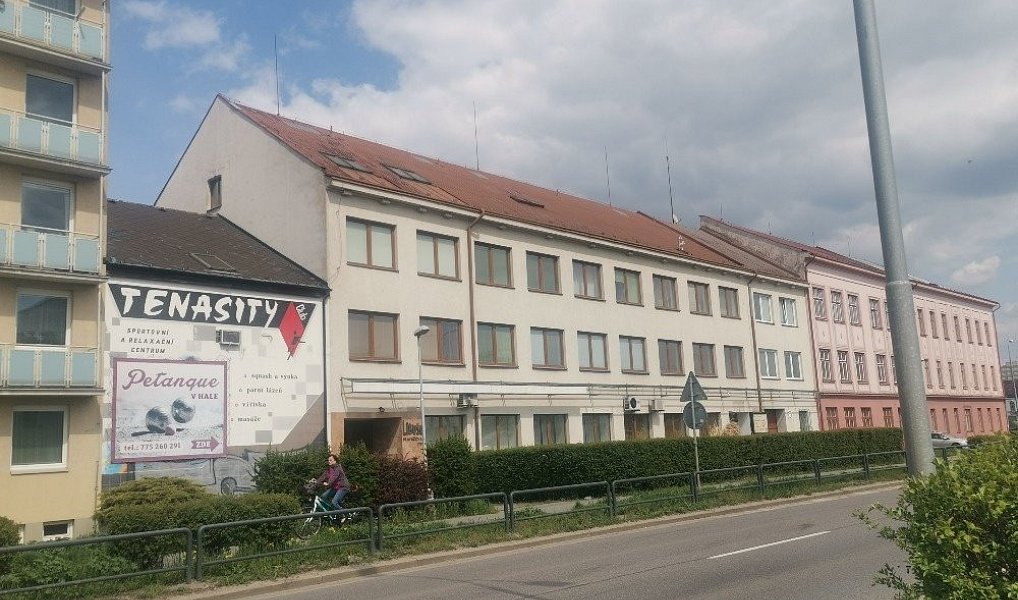 Pronájem obchodních prostor 90 m², Pardubice – náhled fotky 12
