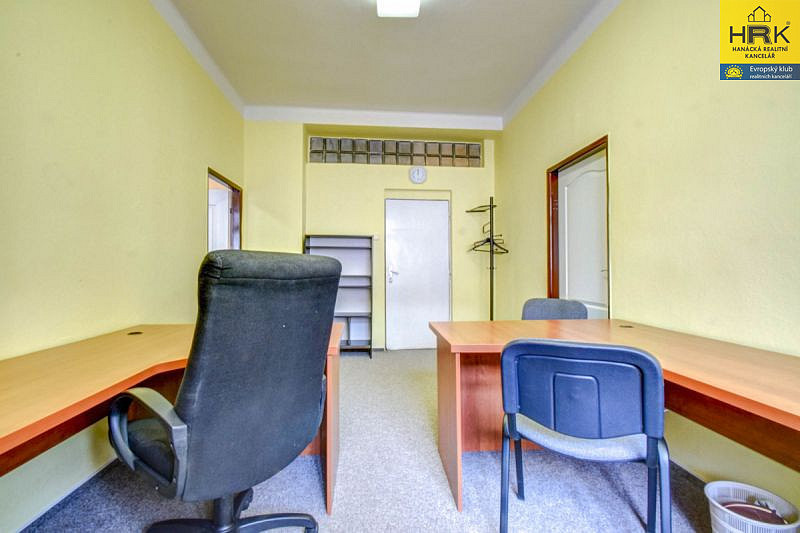 Pronájem kanceláře 28 m² – fotografie 3