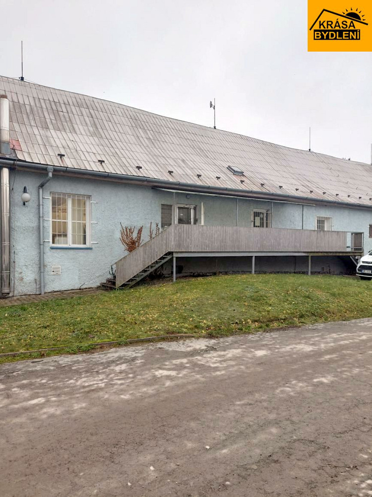 Pronájem skladovacích prostor 500 m² — photo 2