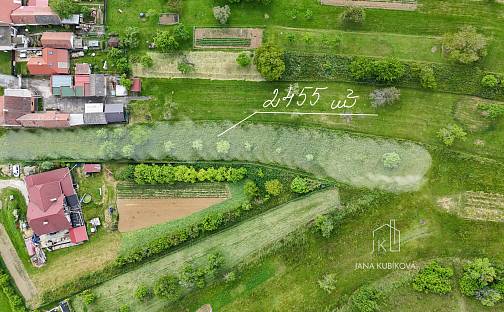 Prodej stavebního pozemku 2 455 m², Vřesovice, okres Hodonín