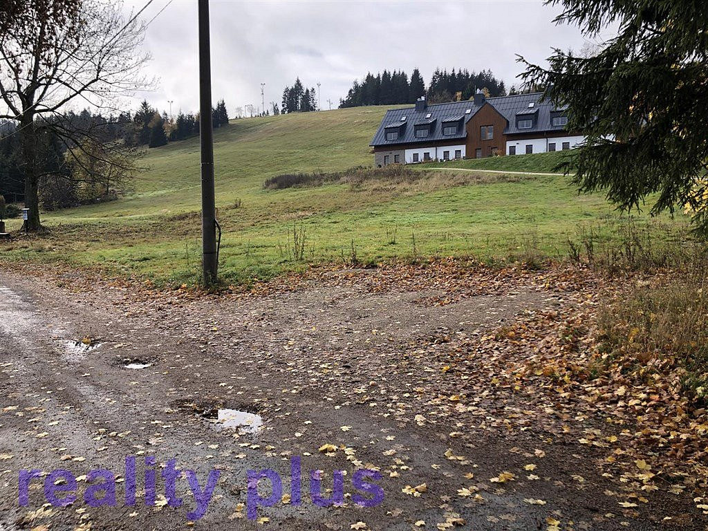 Prodej louky 1 842 m² – fotografie 3