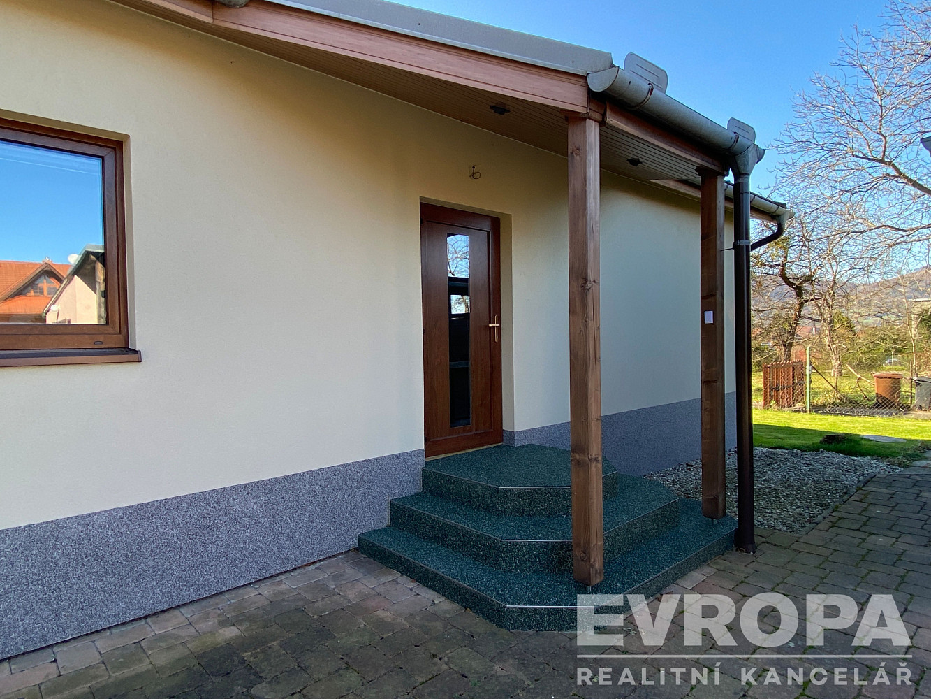 Prodej domu 154 m² s pozemkem 1 106 m² – pohled 6