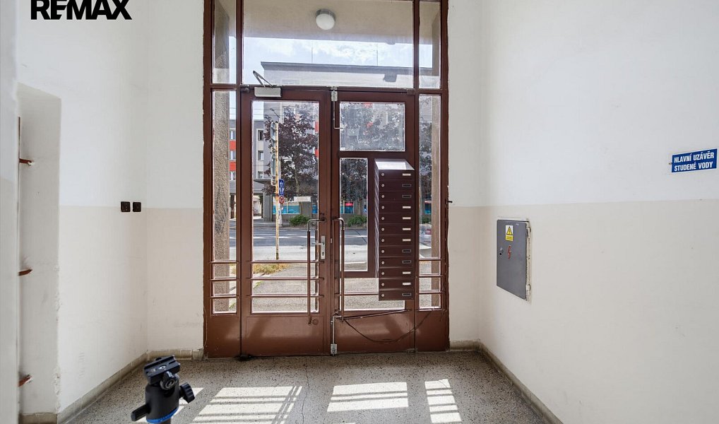Prodej bytu 1+1 36 m², Hradec Králové – náhled fotky 24