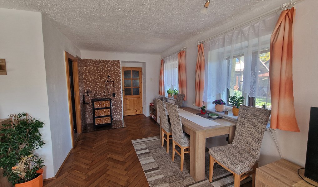 Prodej domu 219 m², Studenec – náhled fotky 9