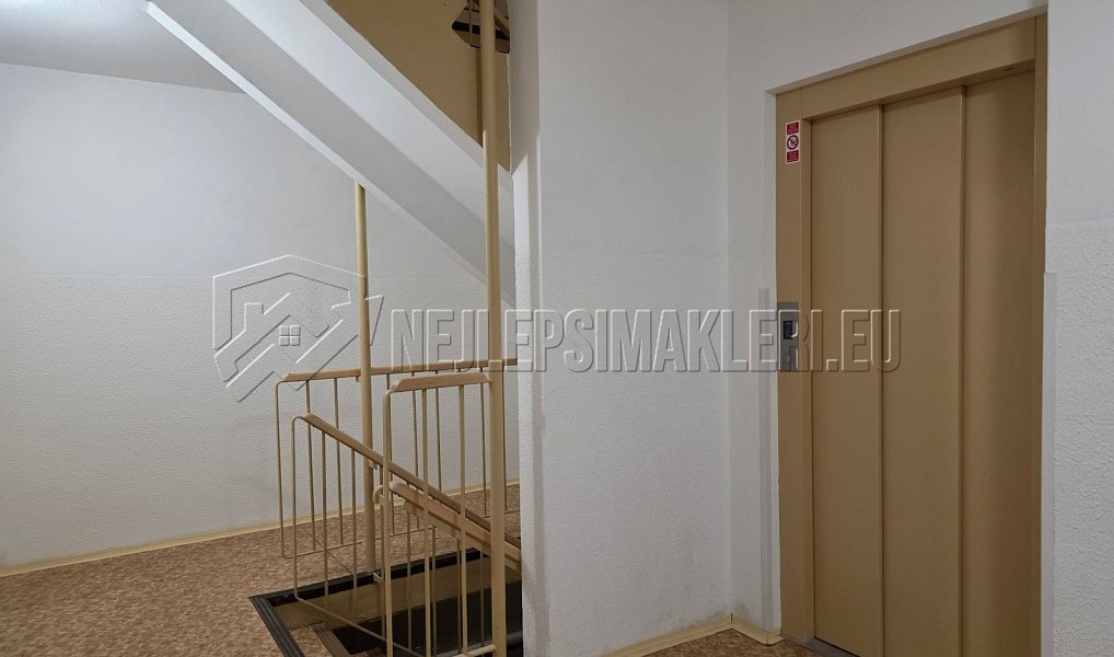 Prodej bytu 4+1 84 m², Praha – náhled fotky 22
