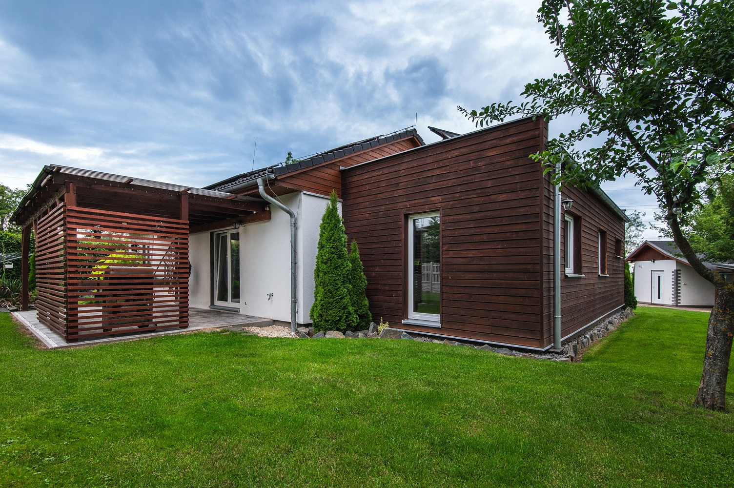 Prodej domu 110 m² s pozemkem 871 m² – další