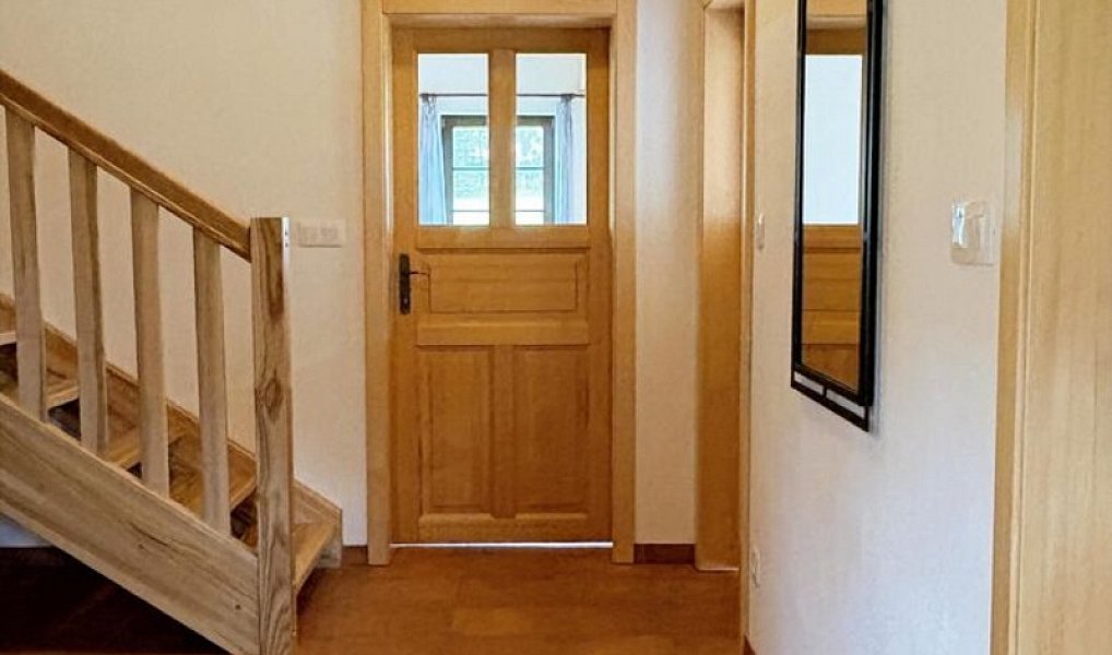 Prodej domu 187 m² s pozemkem 2 125 m², Srní – náhled fotky 5