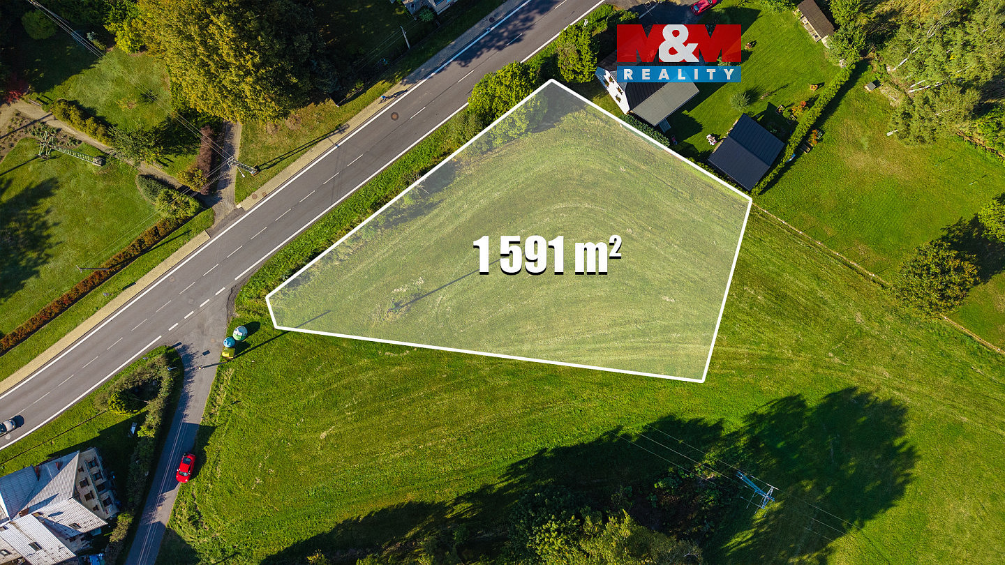 Prodej stavebního pozemku 1 591 m²