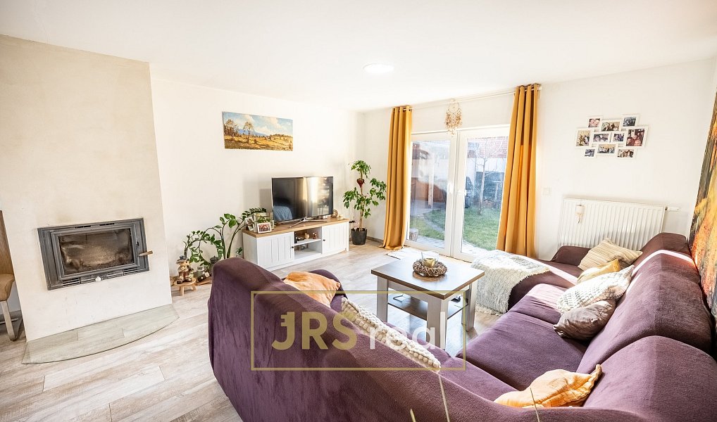 Prodej domu 105 m² s pozemkem 143 m², Šaratice – náhled fotky 7