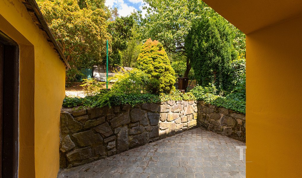 Prodej domu 331 m² s pozemkem 536 m², Drnovice – náhled fotky 6