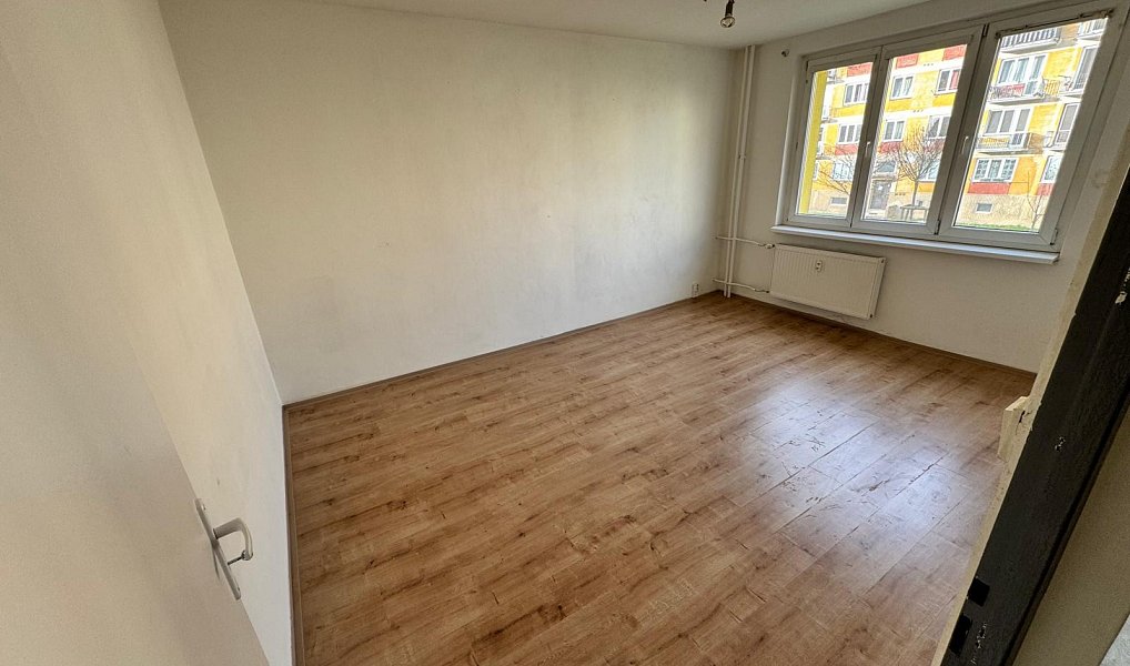 Pronájem bytu 2+1 49 m², Bukovany – náhled fotky 4
