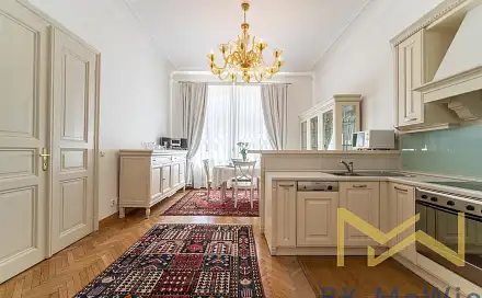 Pronájem bytu 3+kk 77 m²
