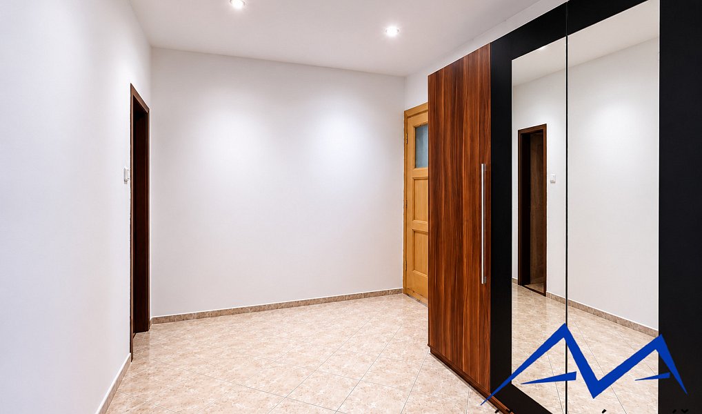 Prodej domu 242 m² s pozemkem 691 m², Bílovec – náhled fotky 16
