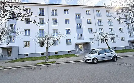 Prodej bytu 2+1 52 m², Benešovo náměstí, Pardubice - Zelené Předměstí