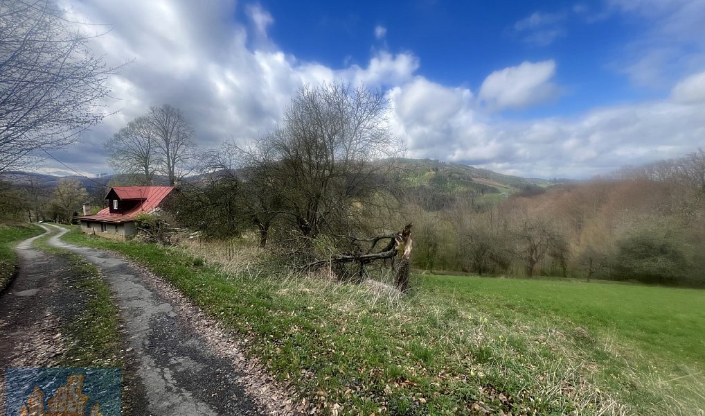 Prodej domu 85 m² s pozemkem 3 310 m², Vsetín – náhled fotky 2