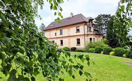 Prodej kanceláře 360 m²