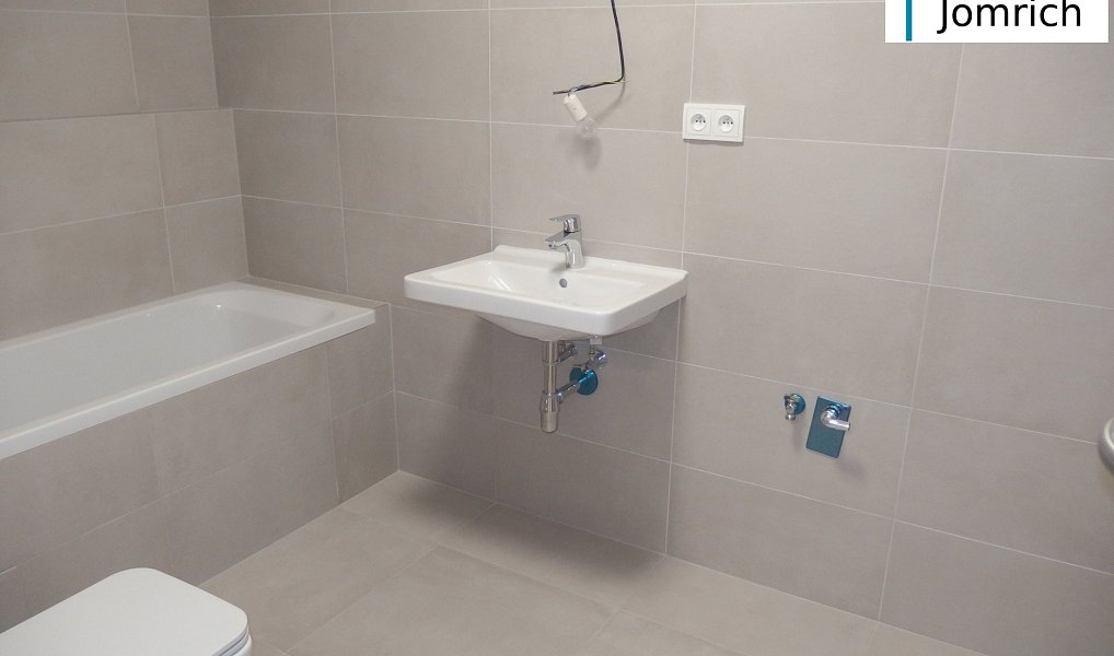 Pronájem bytu 2+kk 78 m², Turnov – náhled fotky 9