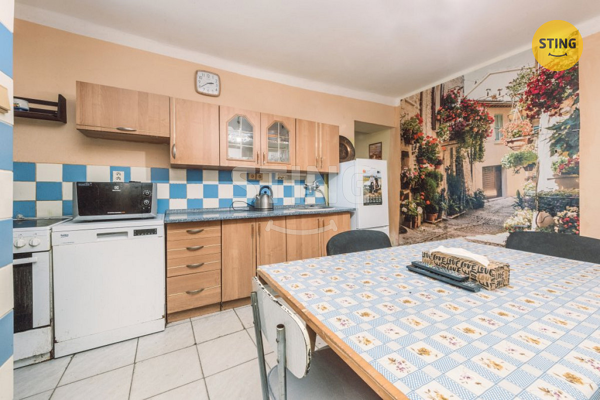 Prodej domu 290 m² s pozemkem 1 366 m² — photo 4