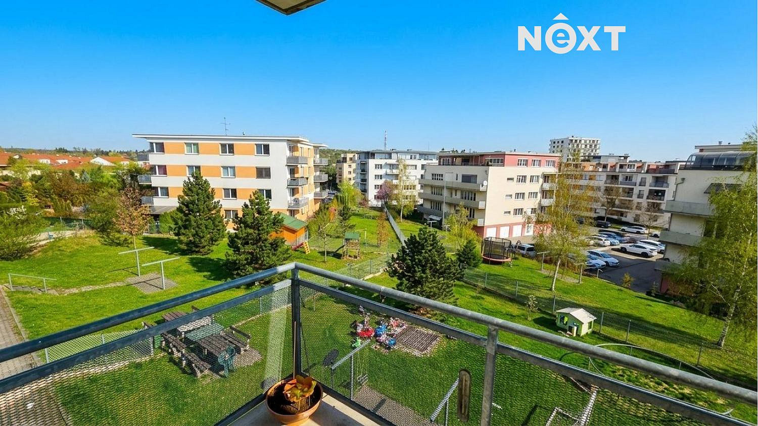 Pronájem bytu 3+kk 83 m² — photo 2
