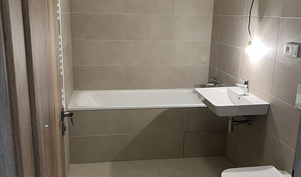 Prodej bytu 2+kk 59 m², Praha – náhled fotky 3