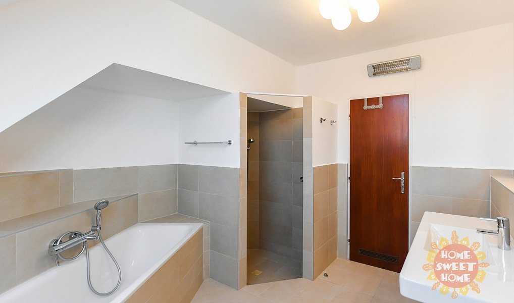 Pronájem kanceláře 417 m², Praha – náhled fotky 17