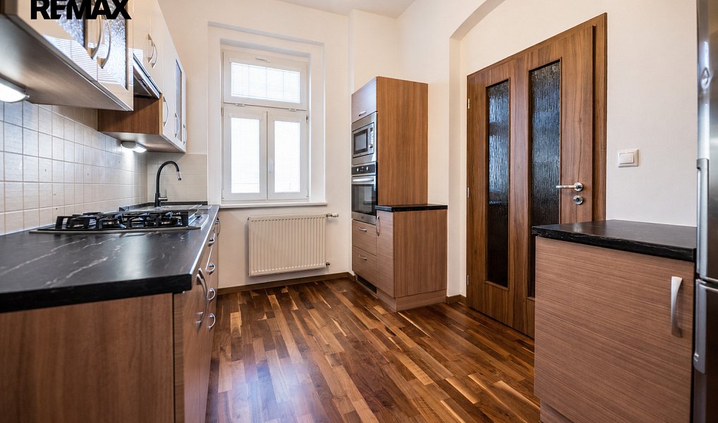 Prodej bytu 3+1 82 m², Karlovy Vary – náhled fotky 10