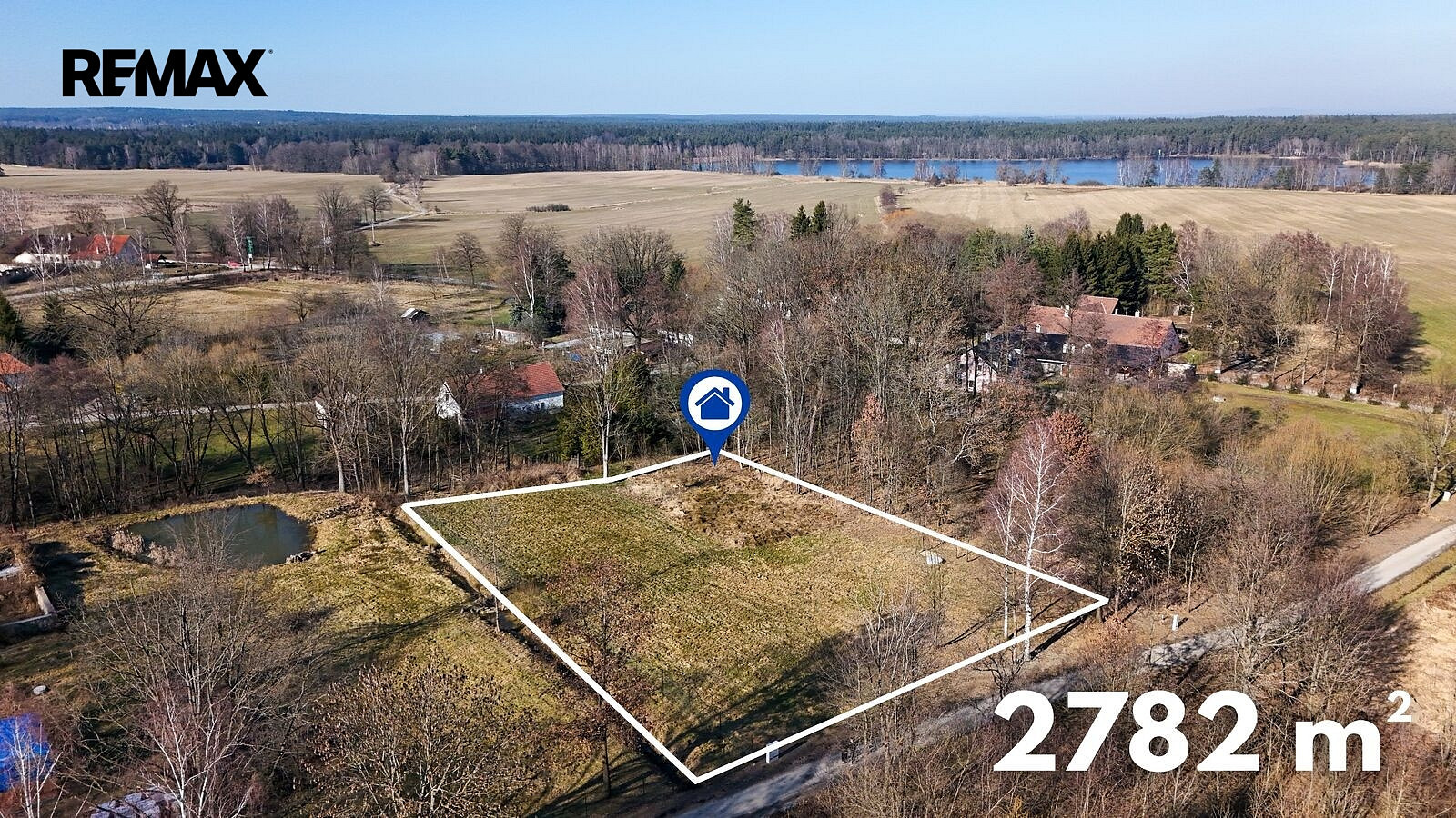 Prodej stavebního pozemku 2 782 m²