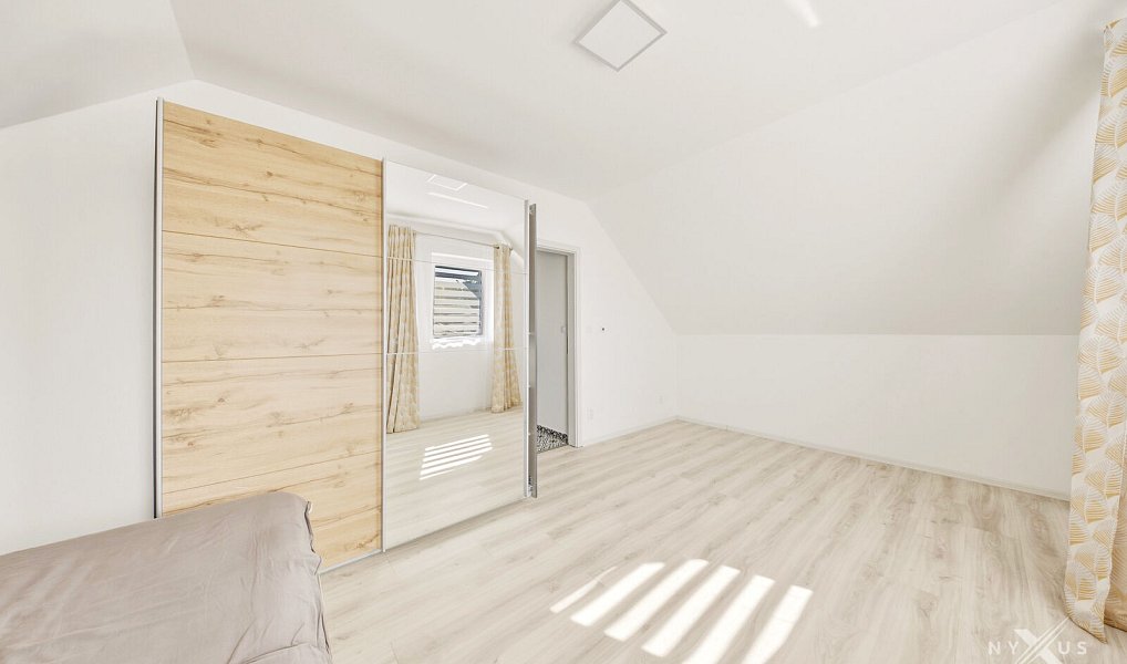 Pronájem domu 138 m² s pozemkem 1 024 m², Postřižín – náhled fotky 23