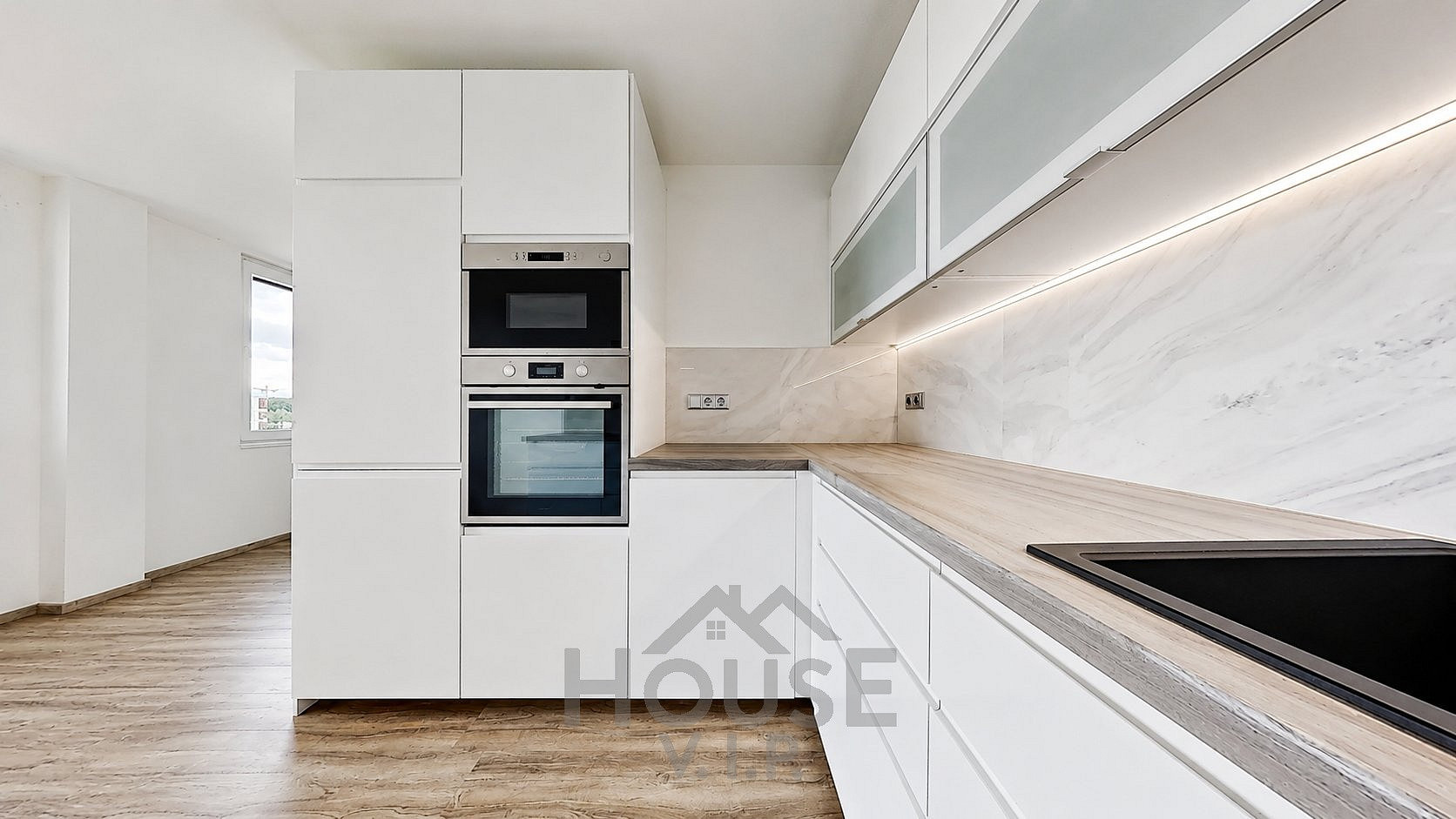 Prodej bytu 3+1 69 m² – fotografie 3