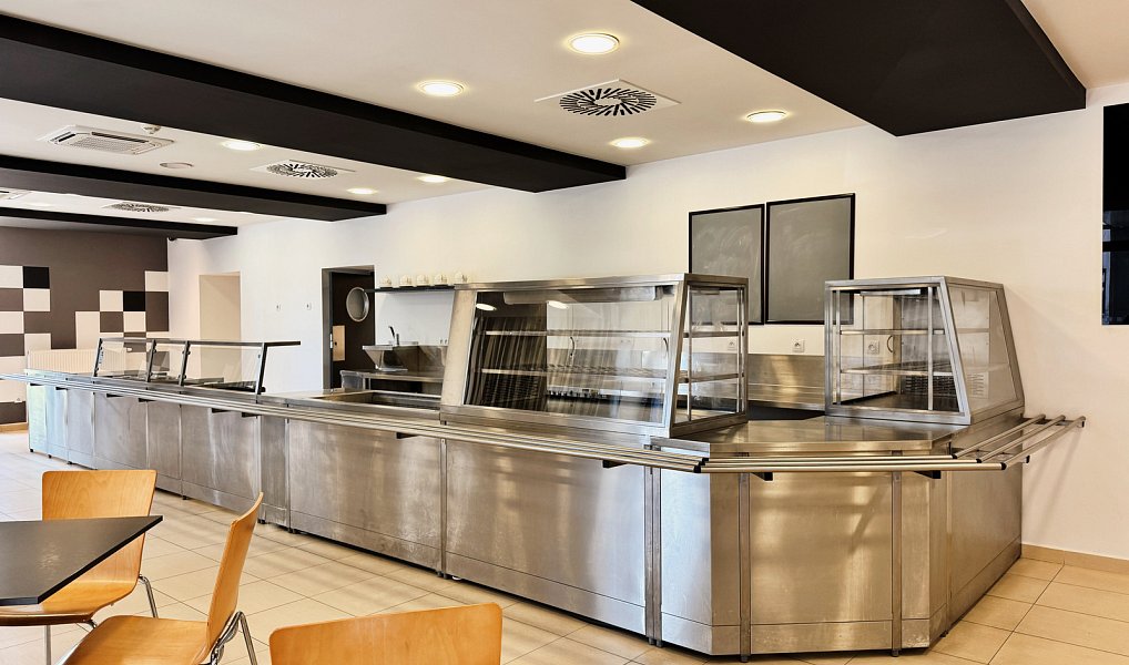 Pronájem restaurace 362 m², Písek – náhled fotky 2