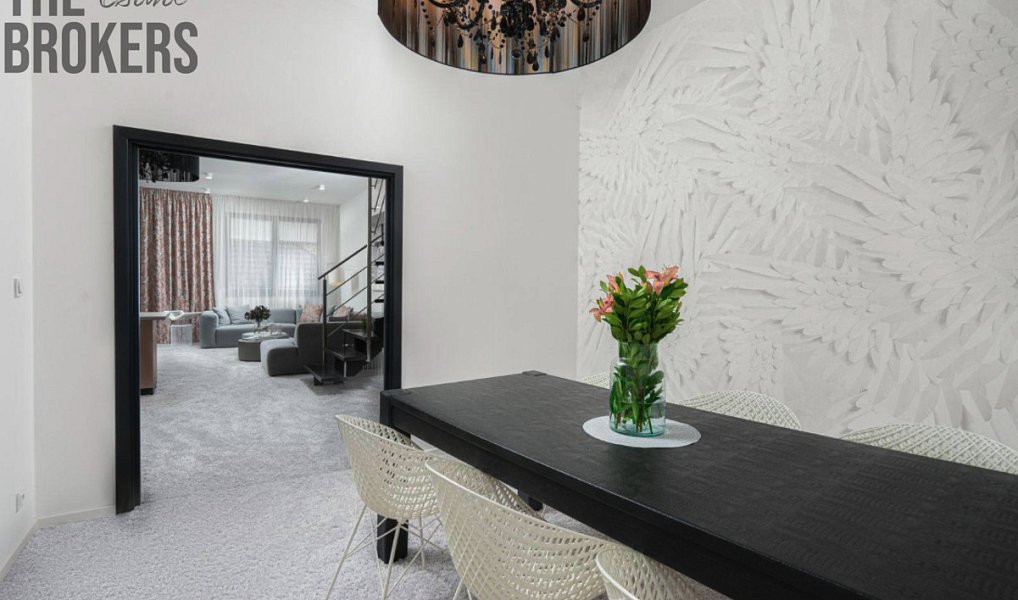 Pronájem bytu 4+kk 170 m², Praha – náhled fotky 4