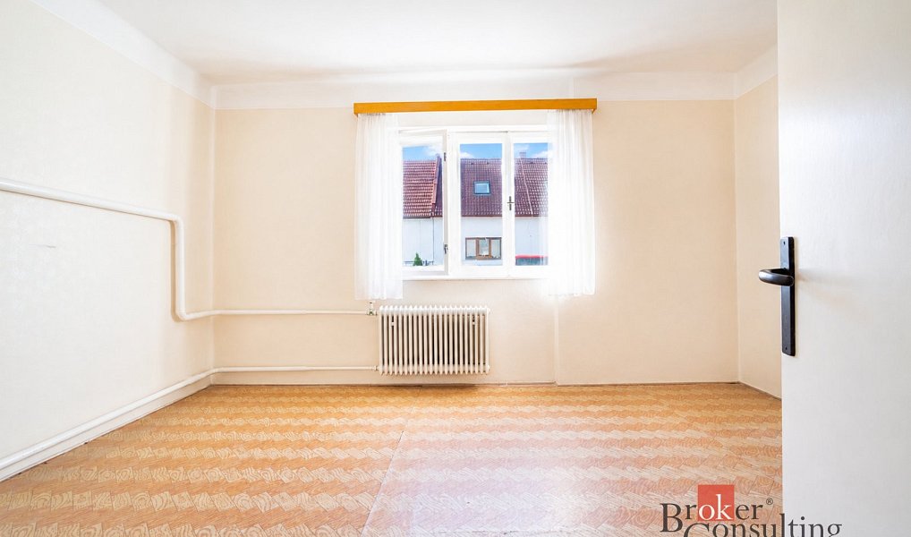 Prodej domu 200 m² s pozemkem 676 m², Třemošná – náhled fotky 12