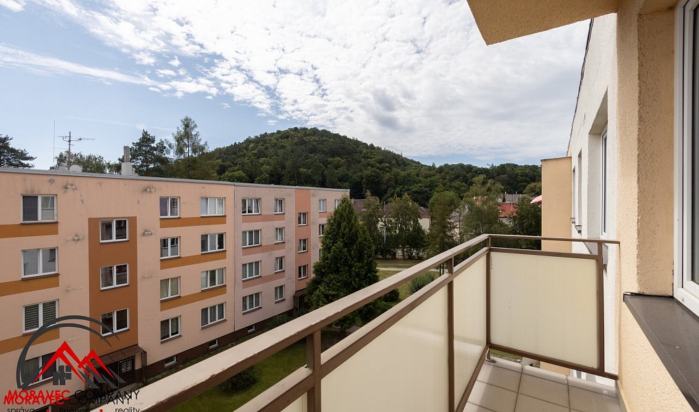 Pronájem bytu 3+1 72 m², Krnov – náhled fotky 12