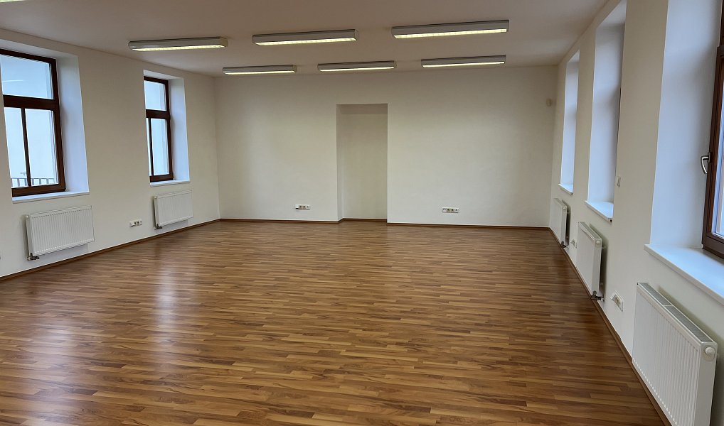 Pronájem komerčního prostoru, 80 m², Benešov, Vlašim