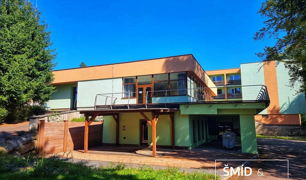 Prodej ubytovacího objektu 2 642 m², Seč – náhled fotky 18