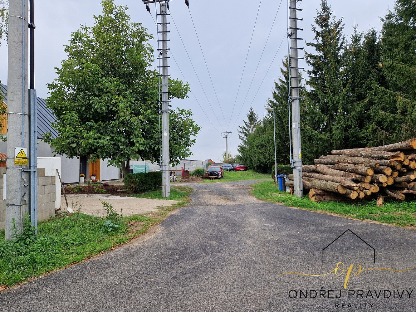 Prodej pole 8 534 m² – pohled 4