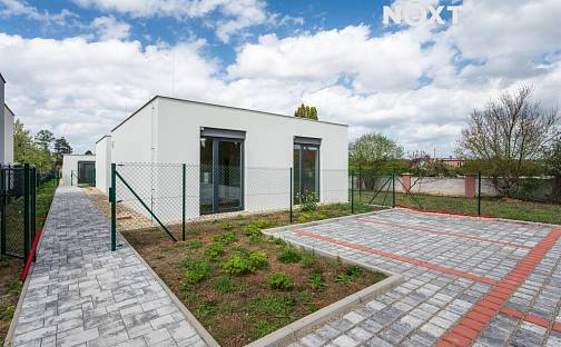 Pronájem domu 112 m² s pozemkem 402 m², Za kostelem, Brno - Slatina